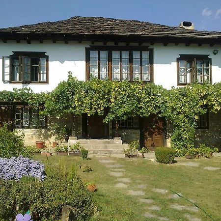 Guesthouse Peyna Ngoại thất bức ảnh
